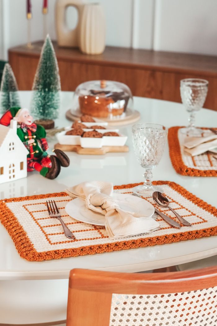 Liquid Gold Placemat