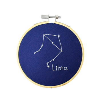 Signo Handmade Bordado Libra