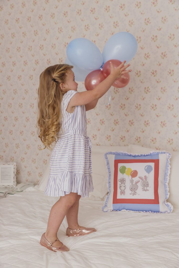 almofada coelhinhos com balões e-book Páscoa 2021 Círculo