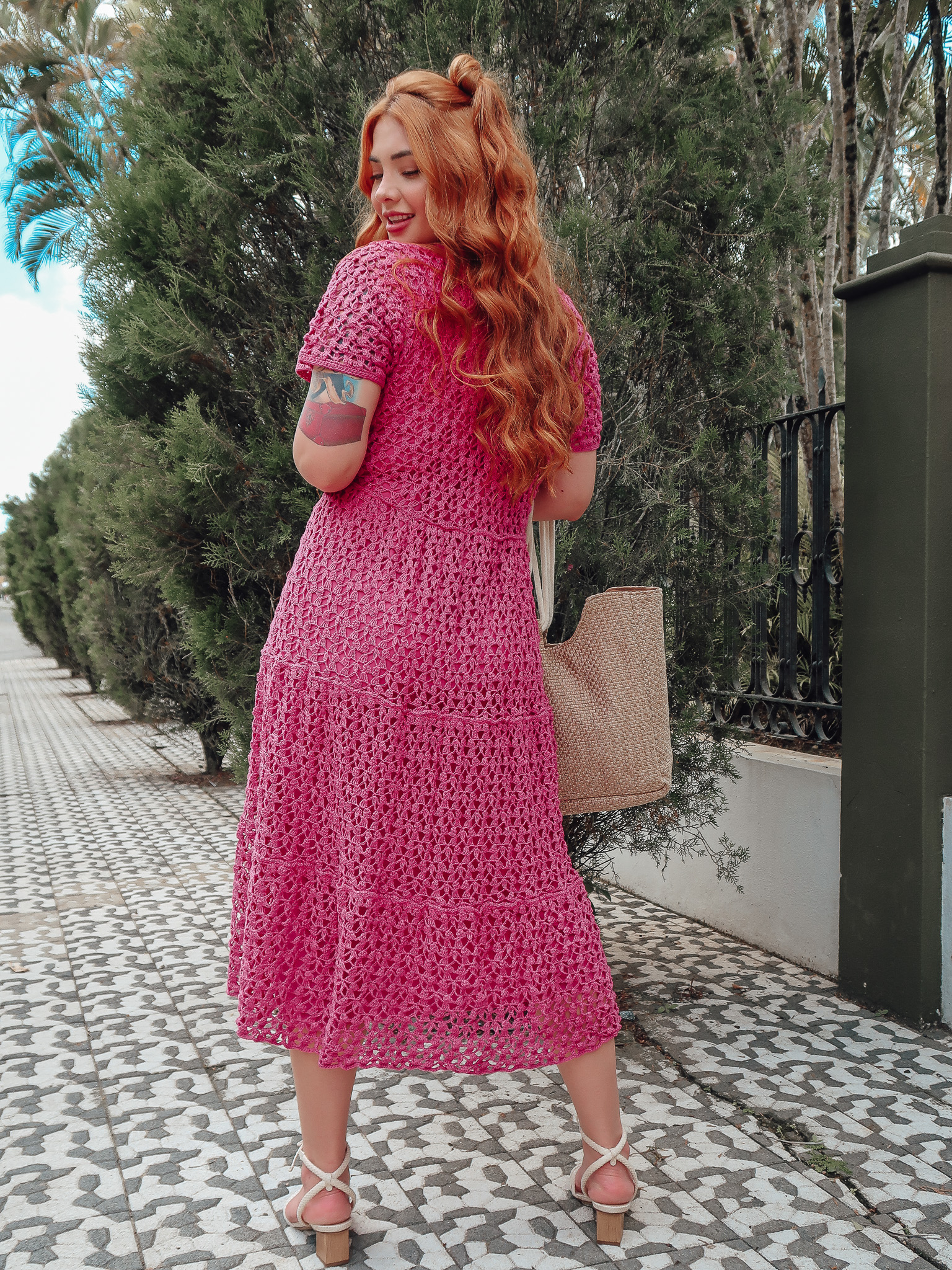 Vestido de crochê rosa