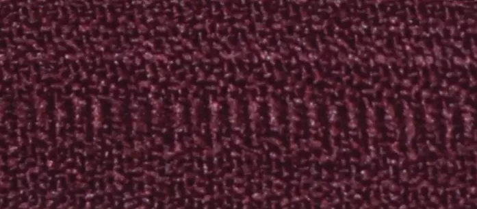 527
