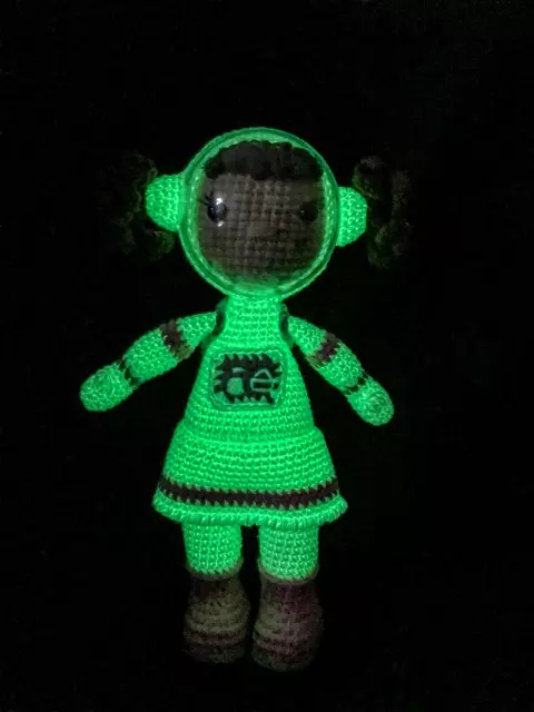 Menina Astronauta Glow