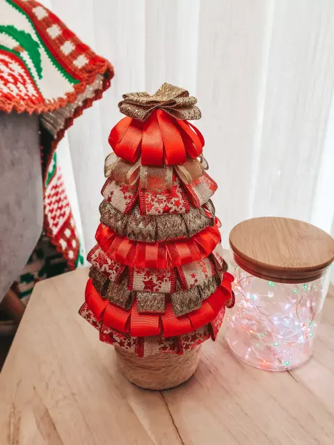 Árvore Natalina de Fitas