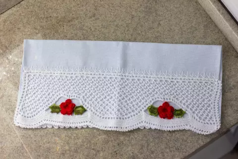 Pano de Prato Rosas Vermelhas