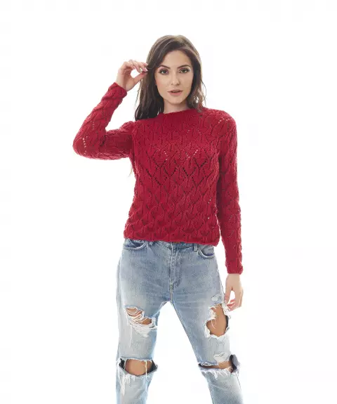 Blusa Vermelha em Ponto Ajurado