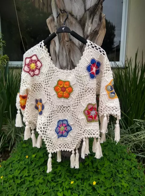 Blusa Flores Africanas
