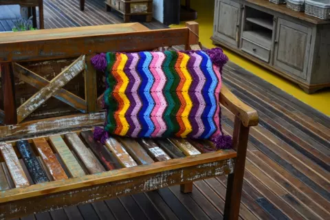 Almofada Chevron Color