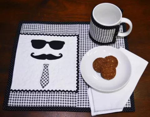Kit Mug Rug