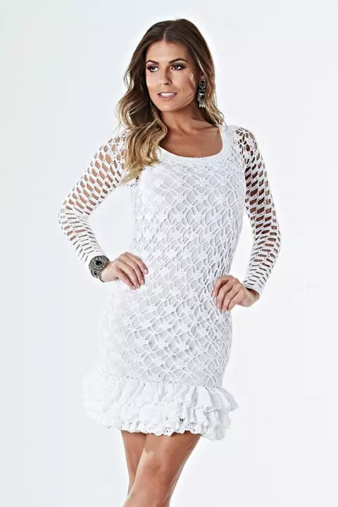 Vestido Branco Babados