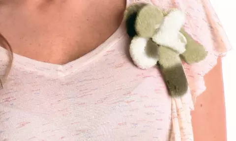 Brochê de Flor - Pom Pom Extra Maxi
