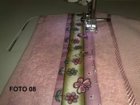 Toalha de Rosto com Aplicações