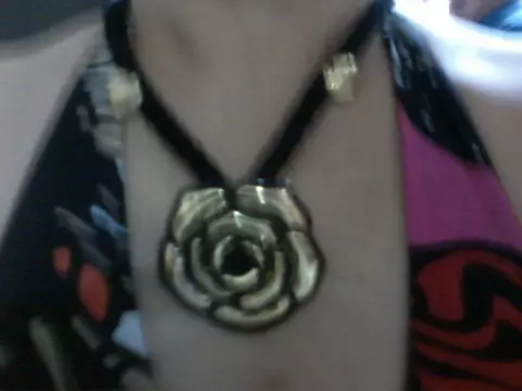 colar em tear feito com fio duna