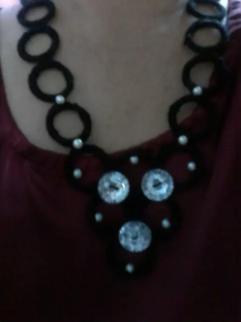 colar em croche com fio Anne