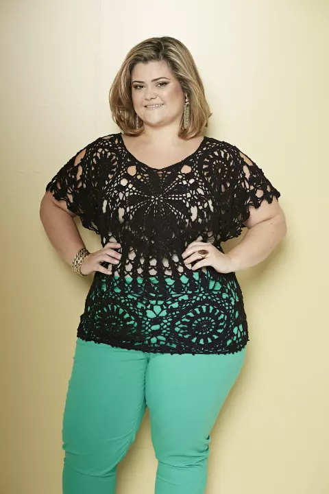 Plus Size - Blusa Motivos