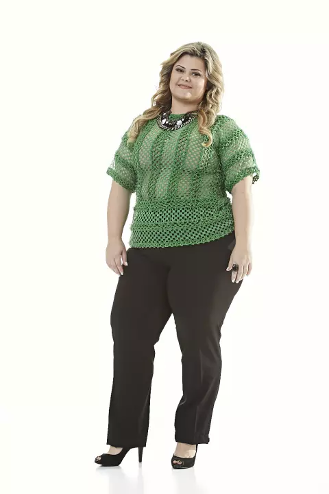 Plus Size - Blusa Crivo Direções