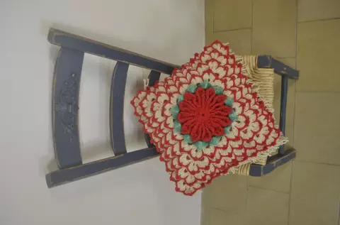 Almofada Cru e Vermelho