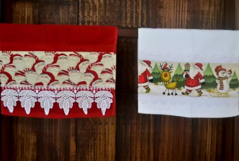 Natal - Toalhas Lavabo com Guipir