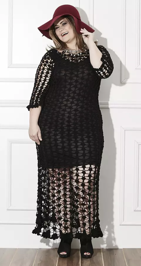 PLUS SIZE - Vestido Preto
