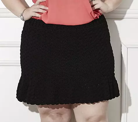Plus Size - Saia Verano Preta