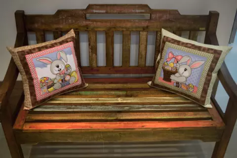 Almofadas Coelhos e Ovos