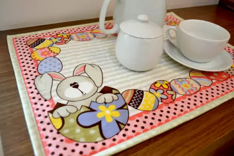 Jogo Americano Coelhos e Ovos