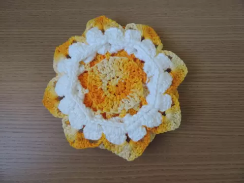 Flor de Crochê Mega Luxo's