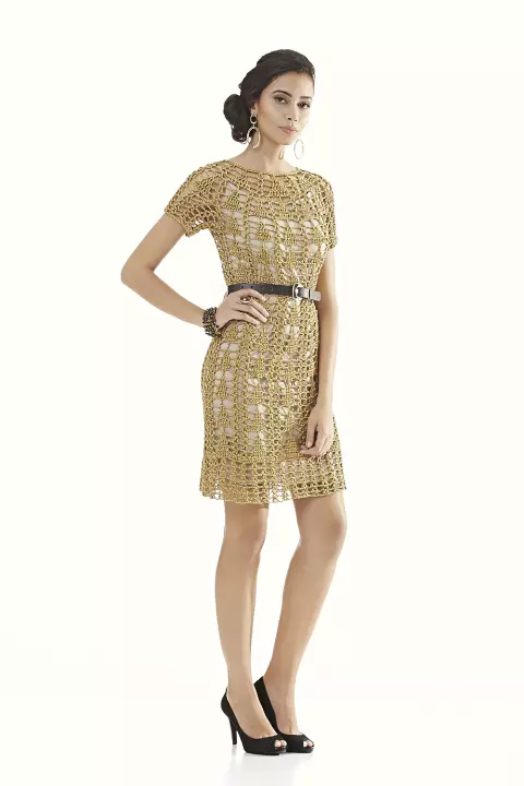 Vestido Dourado Decote Redondo