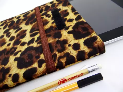 Case Tablet Onça