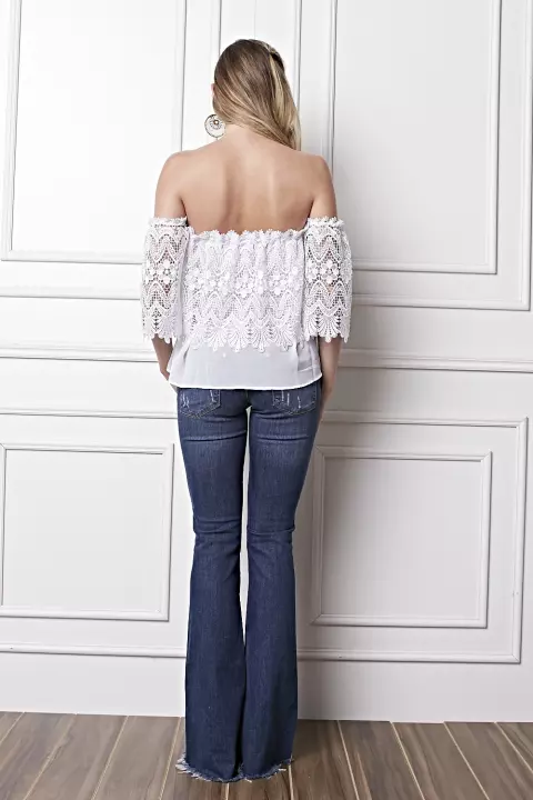 Blusa Ciganinha de Renda