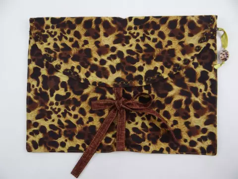 Porta Lingerie Oncinha