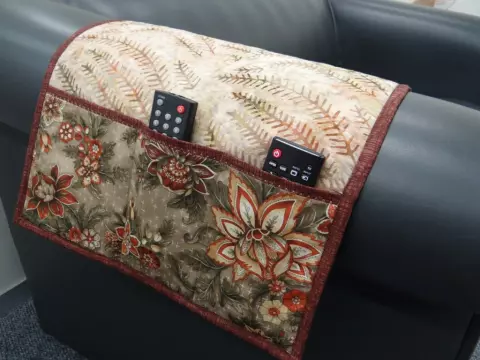Porta Controles Batik