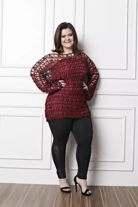 Plus Size - Bata Crochê de Grampo