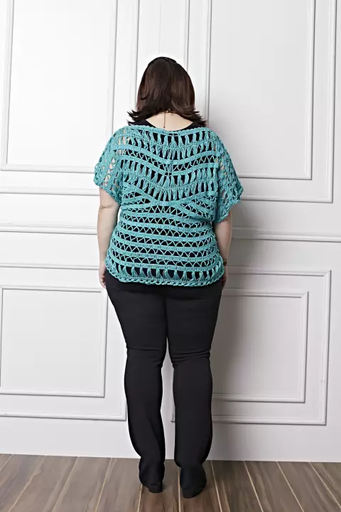 Plus Size - Blusa Verde Crochê de Grampo
