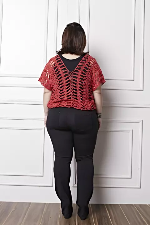 Plus Size - Blusa Crochê de Grampo Vermelha