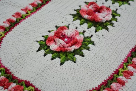 Tapete Florido Vermelho