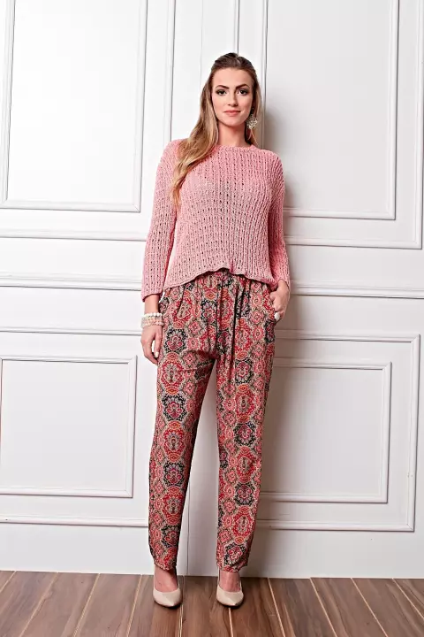 Blusa Rosa com Ponto Ajurado