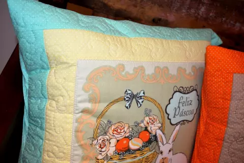 Capa de Almofada Páscoa Candy