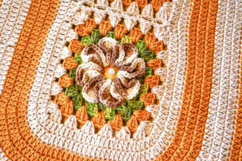 Tapete Oval Caramelo