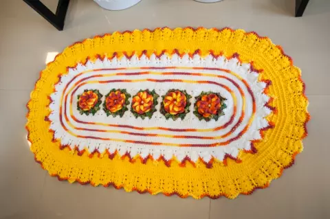 Tapete Max Branco e Amarelo