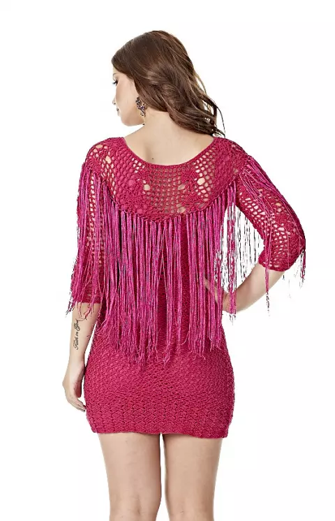 Vestido decote franjas