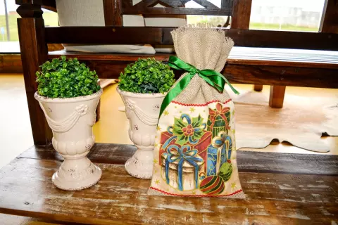 Saco de juta Natalino