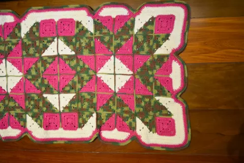 TAPETE CROCHÊ PATCHWORK