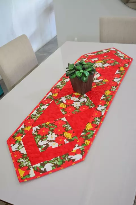 Trilho Natal Flor de Espírito Santo