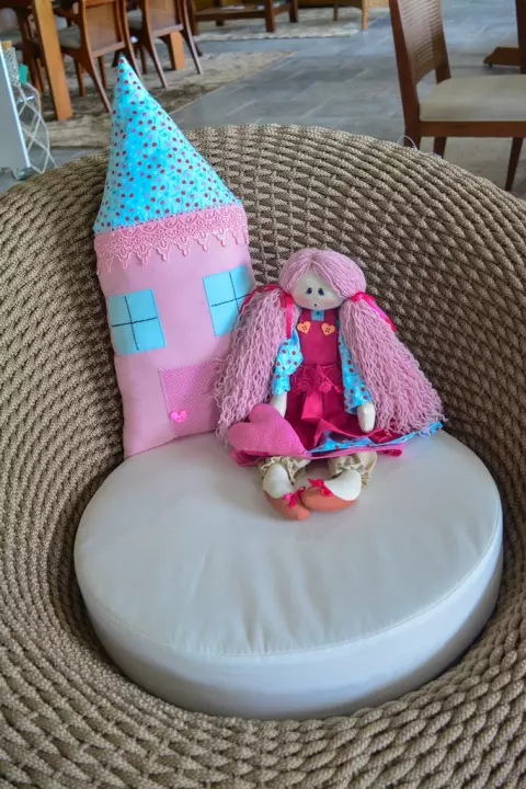 Almofada Casinha e Boneca