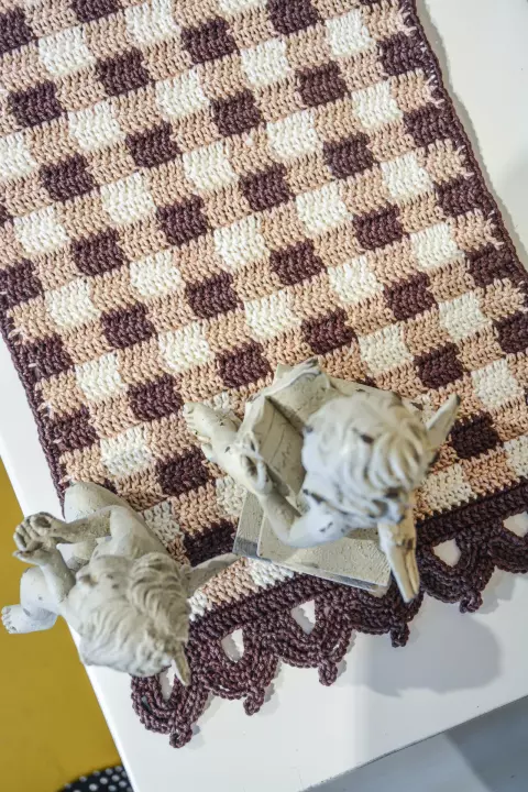 Trilho de Mesa Dama