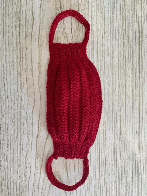Máscara de Crochê