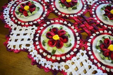 Trilho de Mesa Valentino