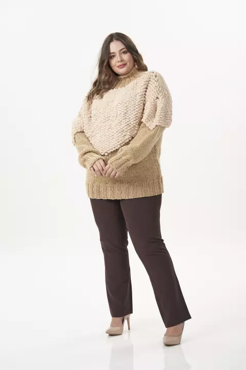 Blusa Pompom