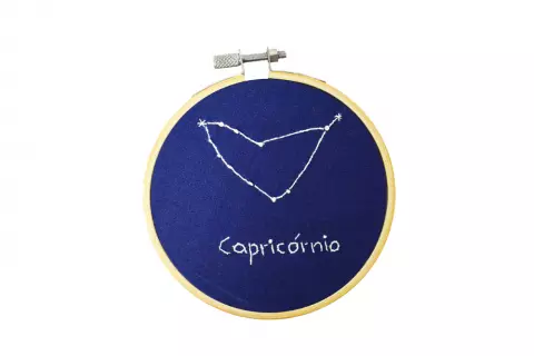 Bordado Signo Capricórnio Glow