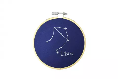 Bordado Signo Libra Glow